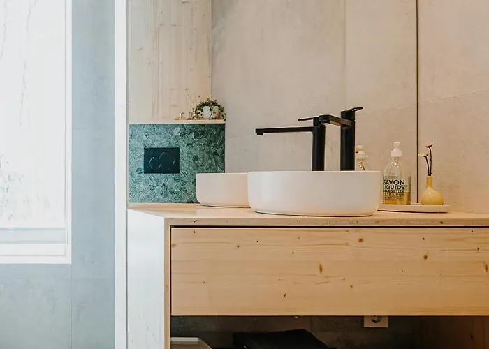 Modern Wooden Where Nature Be Felt * Al